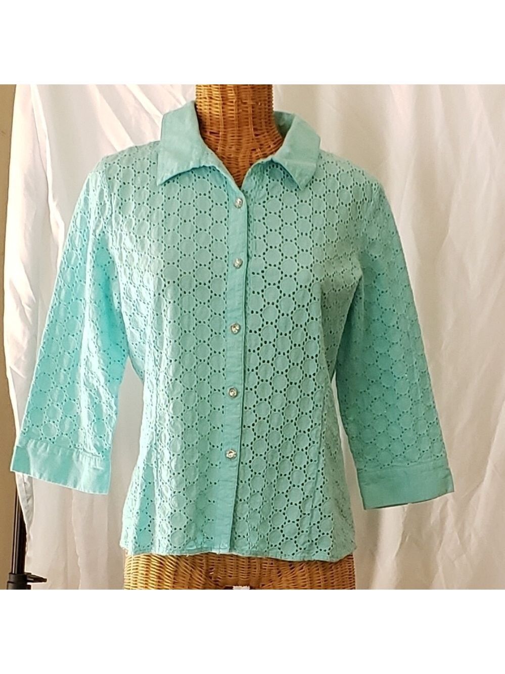 Ladies BIRCH HILL Eyelet Blouse in Turquoise- M